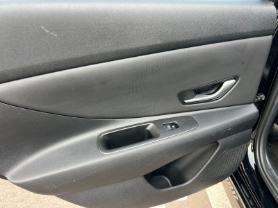 2022 Hyundai Elantra Limited