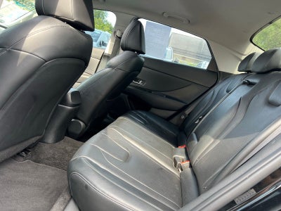 2022 Hyundai Elantra Limited