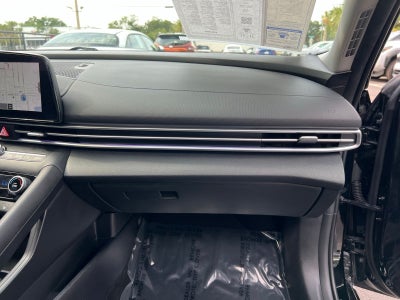 2022 Hyundai Elantra Limited