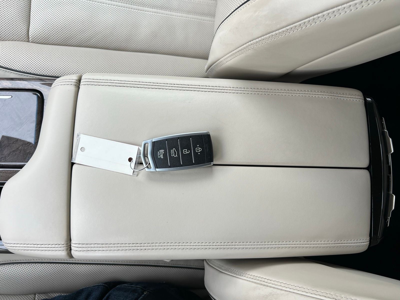 2019 Genesis G90 5.0 Ultimate