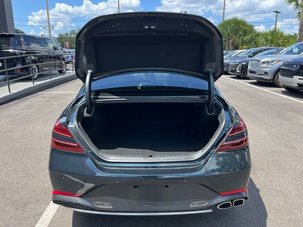 2022 Genesis G70 2.0T