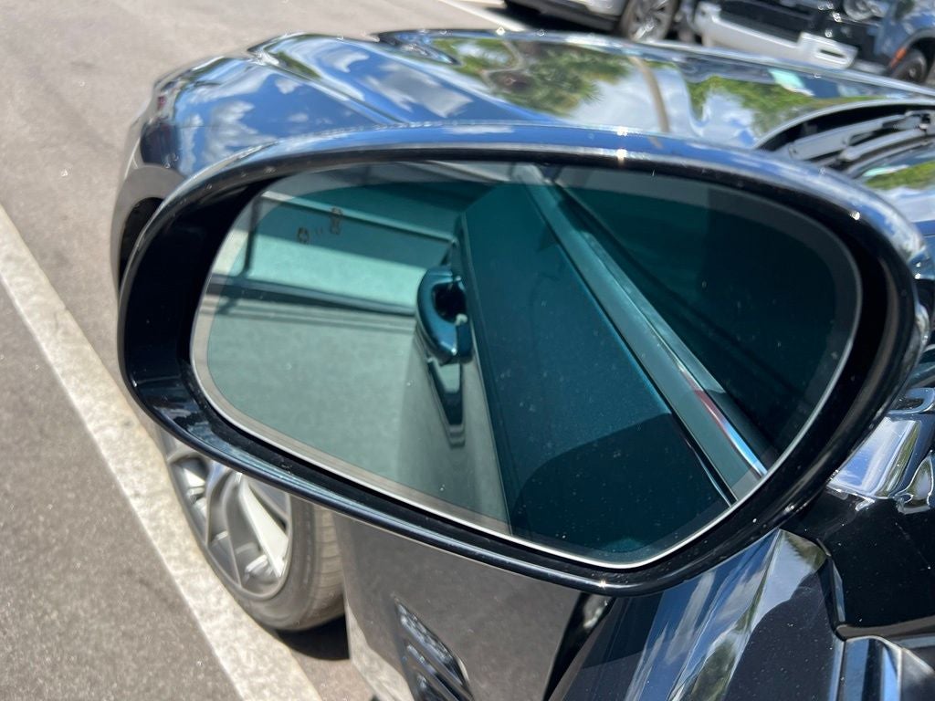 2022 Genesis G70 2.0T
