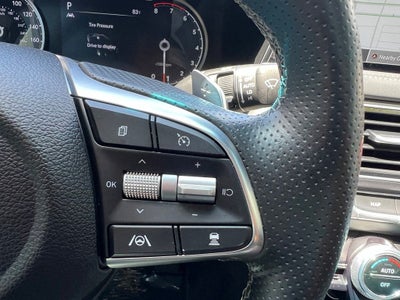 2022 Genesis G70 2.0T