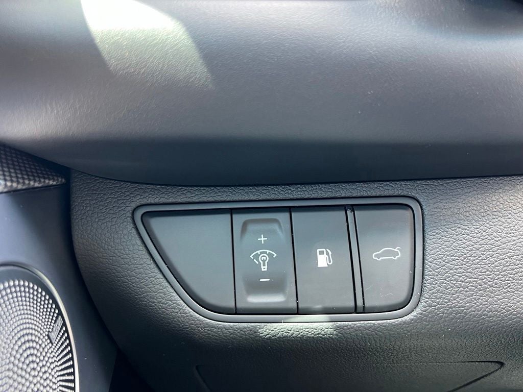 2022 Genesis G70 2.0T