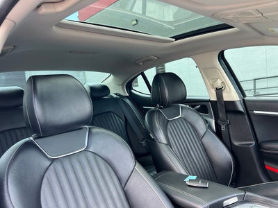 2022 Genesis G70 2.0T