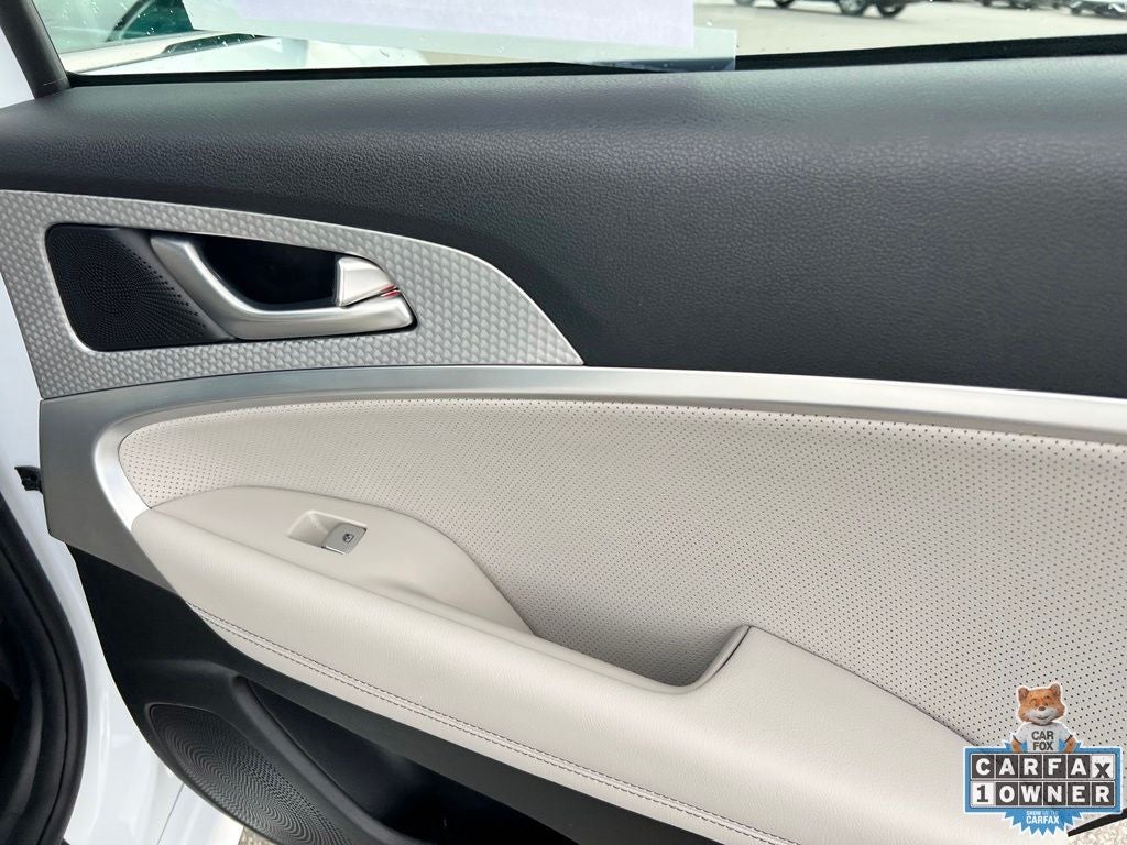 2023 Genesis G70 3.3T