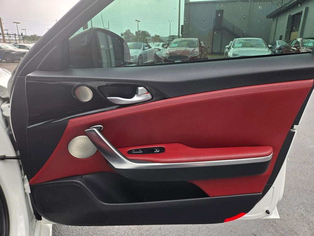 2021 Kia Stinger GT-Line