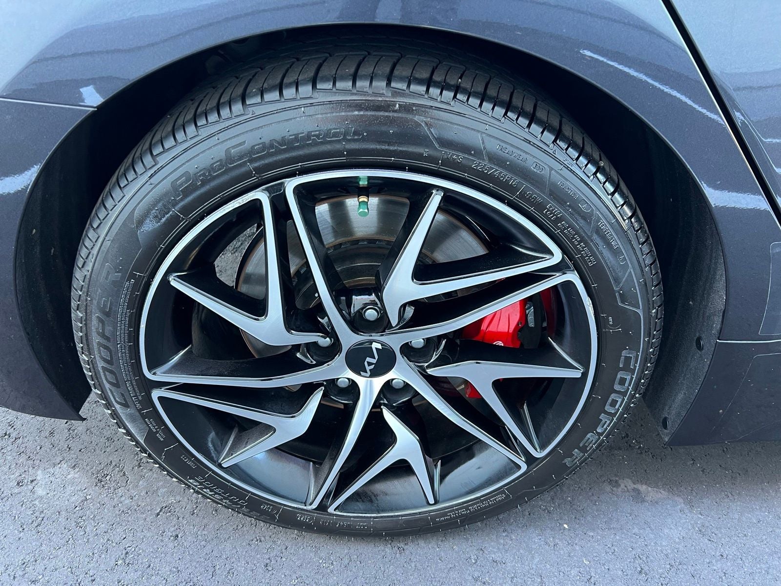 2023 Kia Stinger GT-Line