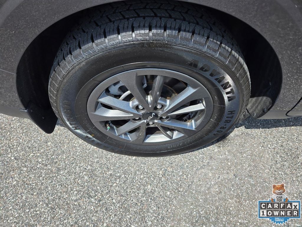 2023 Kia Carnival LX Seat Package