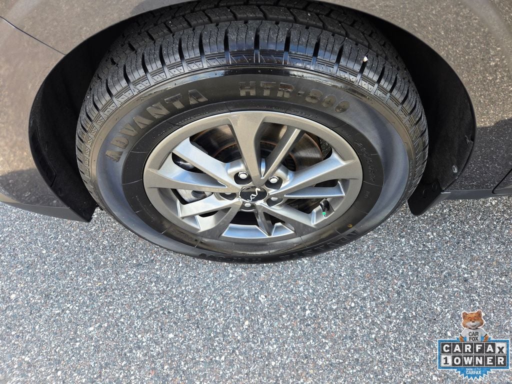 2023 Kia Carnival LX Seat Package