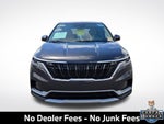 2023 Kia Carnival LX Seat Package