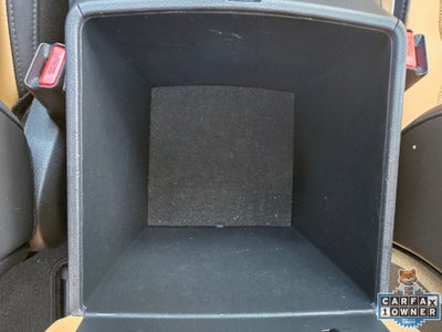 2023 Kia Carnival LX Seat Package