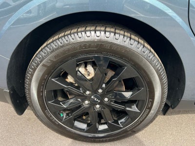 2024 Kia Carnival SX