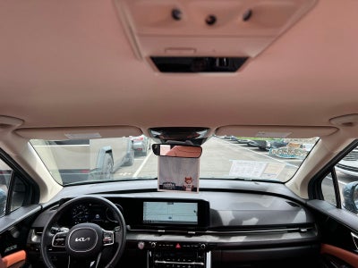 2024 Kia Carnival SX