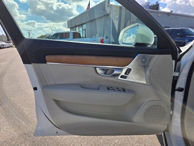 2018 Volvo S90 Hybrid T8 Inscription