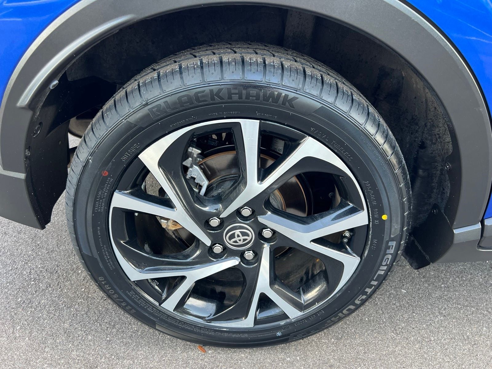 2021 Toyota C-HR XLE