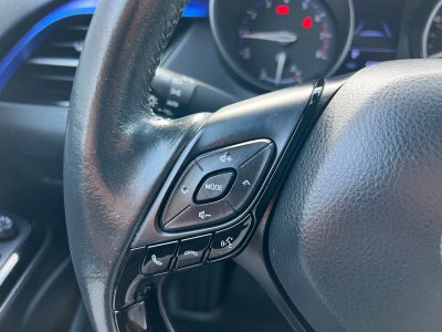 2021 Toyota C-HR XLE