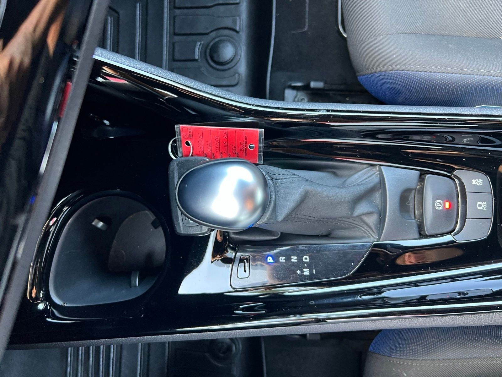2021 Toyota C-HR XLE