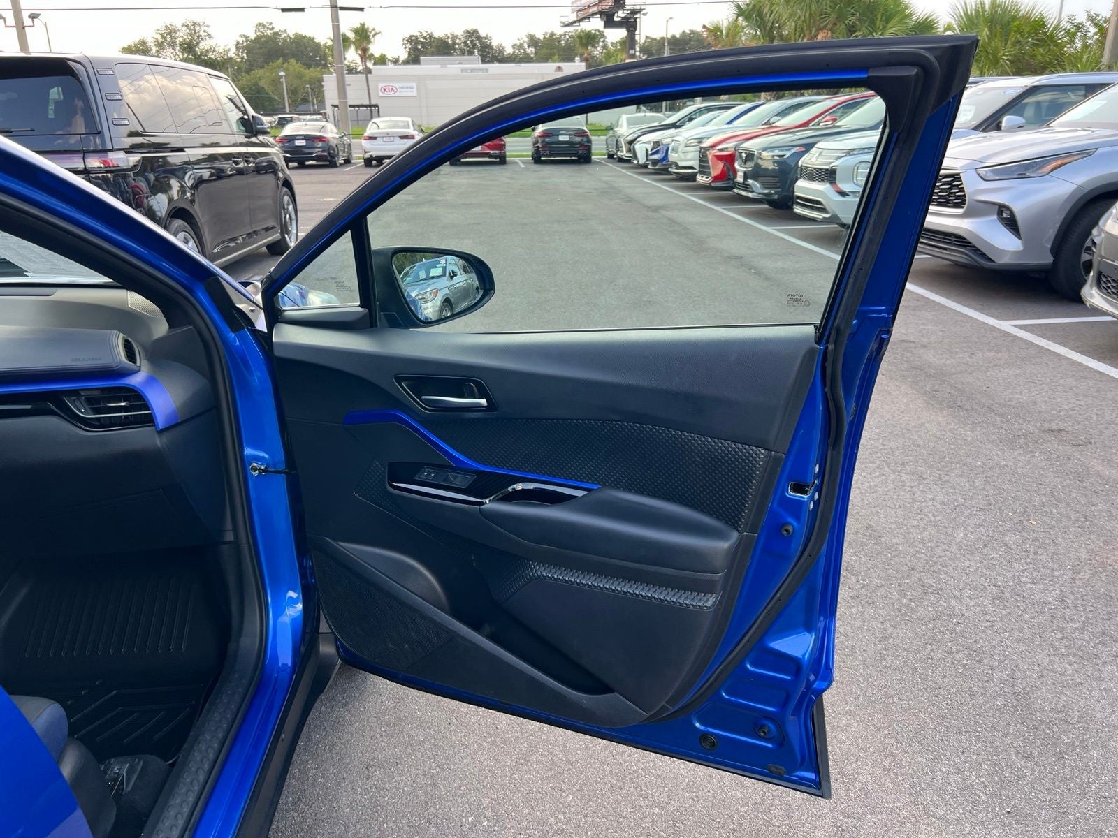 2021 Toyota C-HR XLE