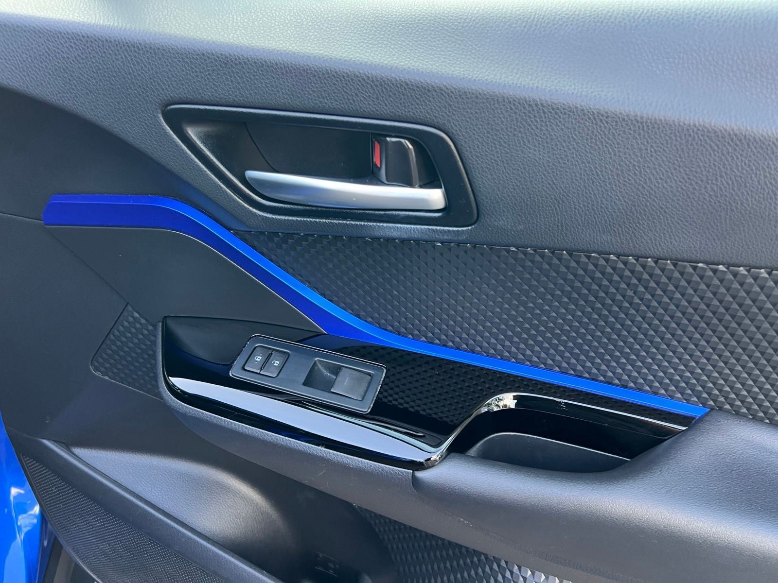 2021 Toyota C-HR XLE