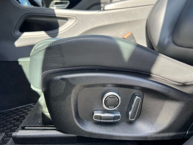 2020 Jaguar F-PACE 25t Premium