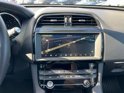 2020 Jaguar F-PACE 25t Premium