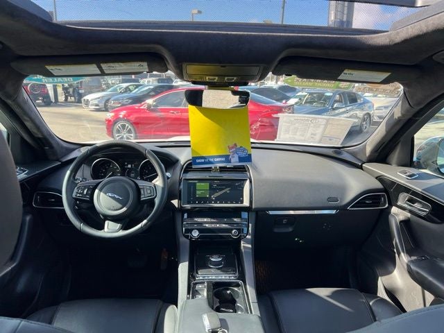 2020 Jaguar F-PACE 25t Premium