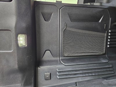 2025 Land Rover Defender 110 S