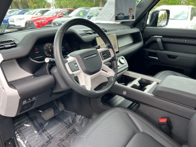 2025 Land Rover Defender 110 S