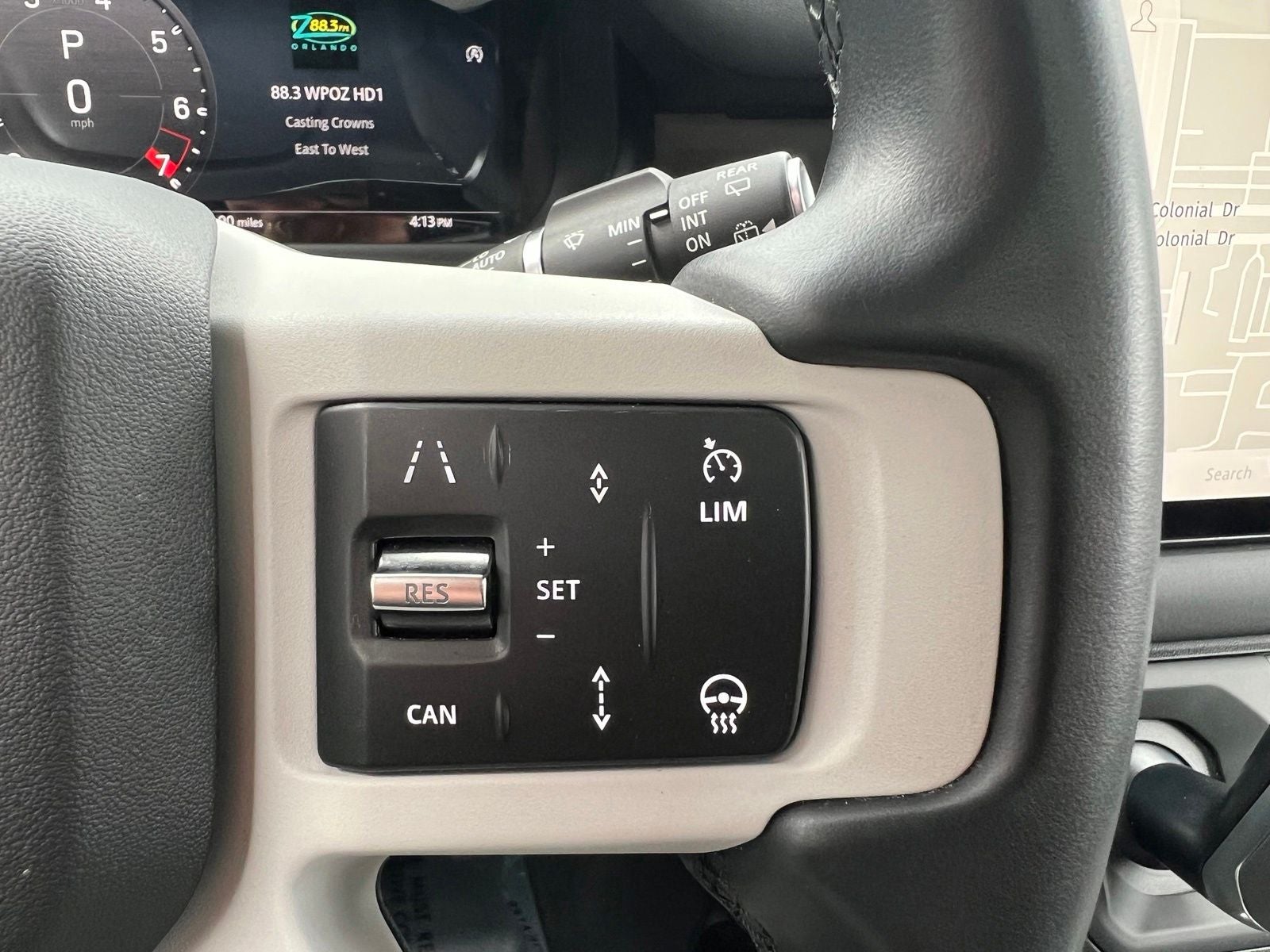2025 Land Rover Defender 110 S