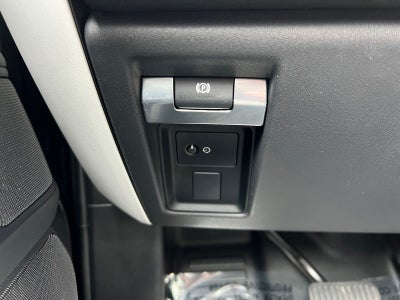 2025 Land Rover Defender 110 S