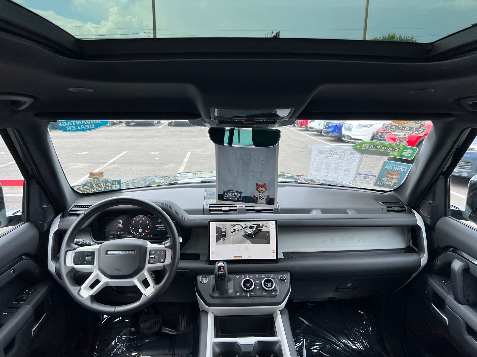 2025 Land Rover Defender 110 S