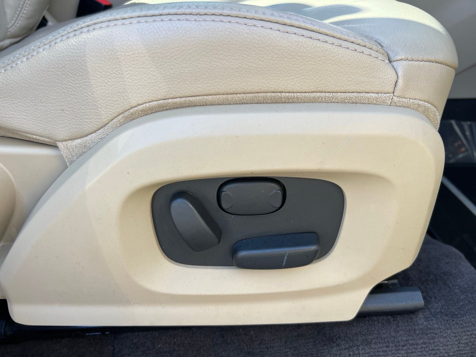 2015 Land Rover Range Rover Evoque Pure