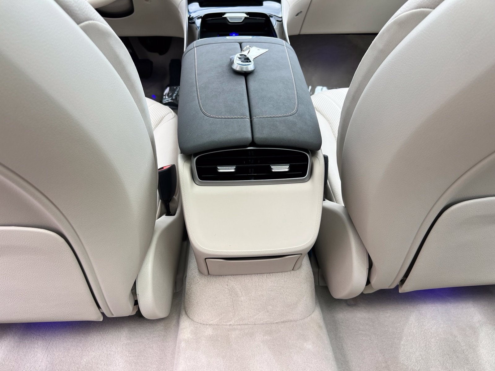2022 Mercedes-Benz EQS 450 Base