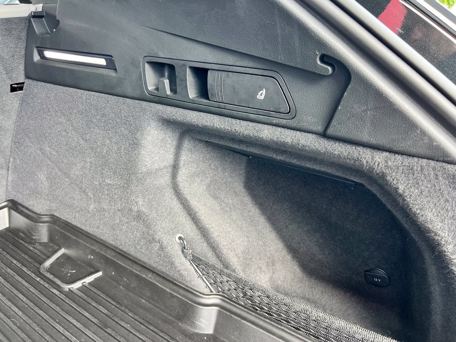 2024 Audi Q8 e-tron Prestige quattro