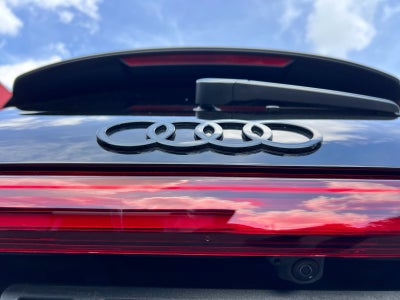 2024 Audi Q8 e-tron Prestige quattro