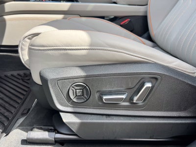 2024 Audi Q8 e-tron Prestige quattro