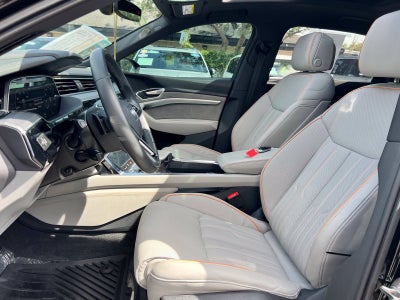 2024 Audi Q8 e-tron Prestige quattro