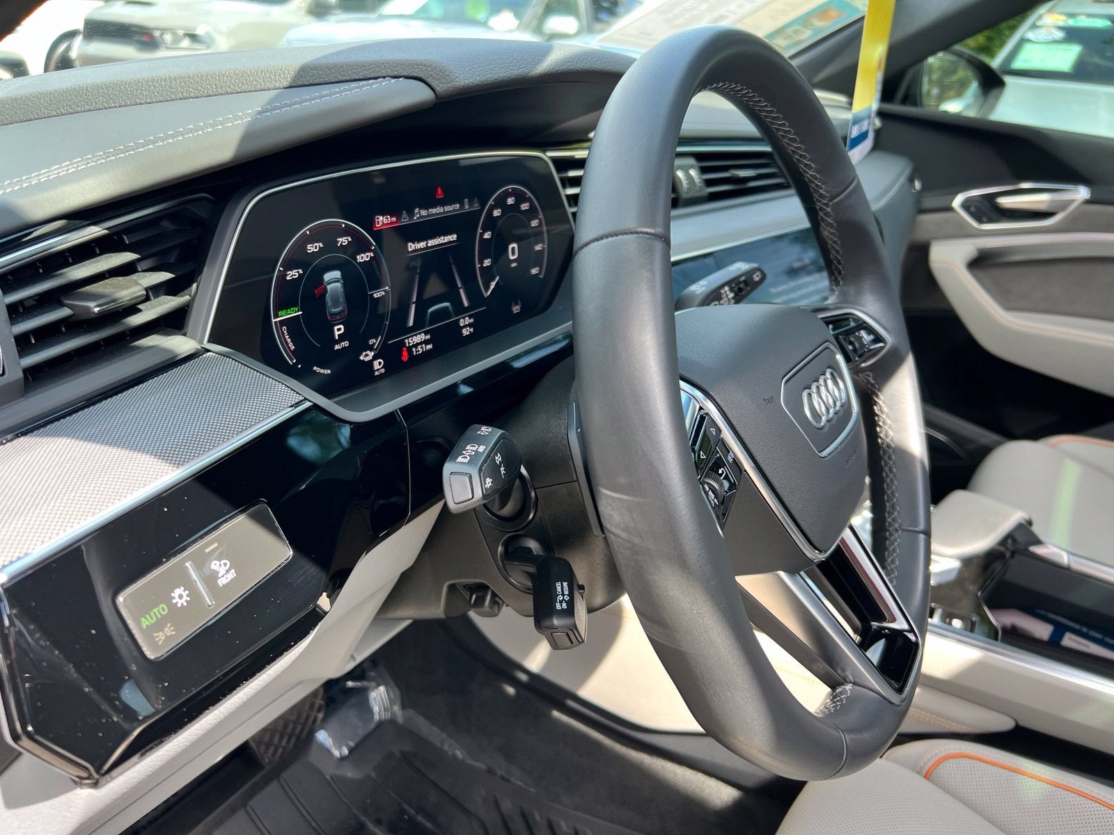 2024 Audi Q8 e-tron Prestige quattro