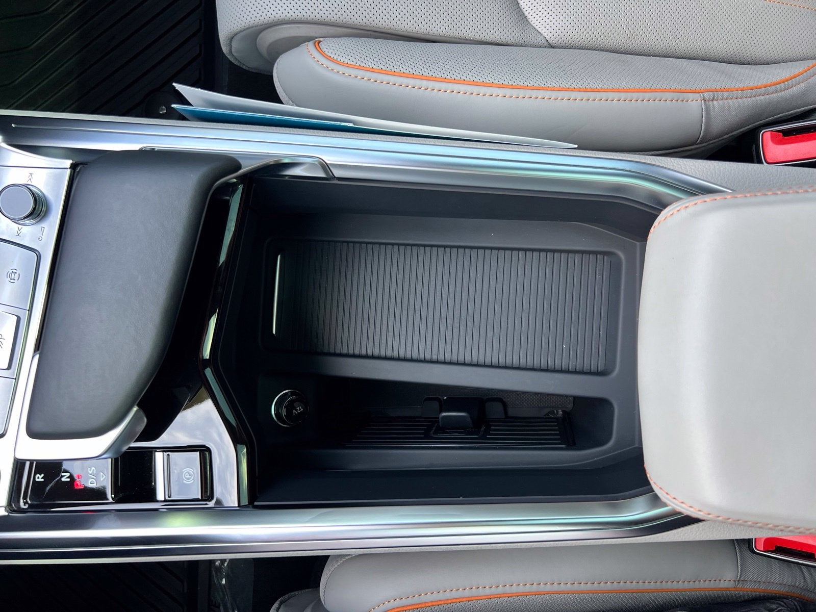 2024 Audi Q8 e-tron Prestige quattro