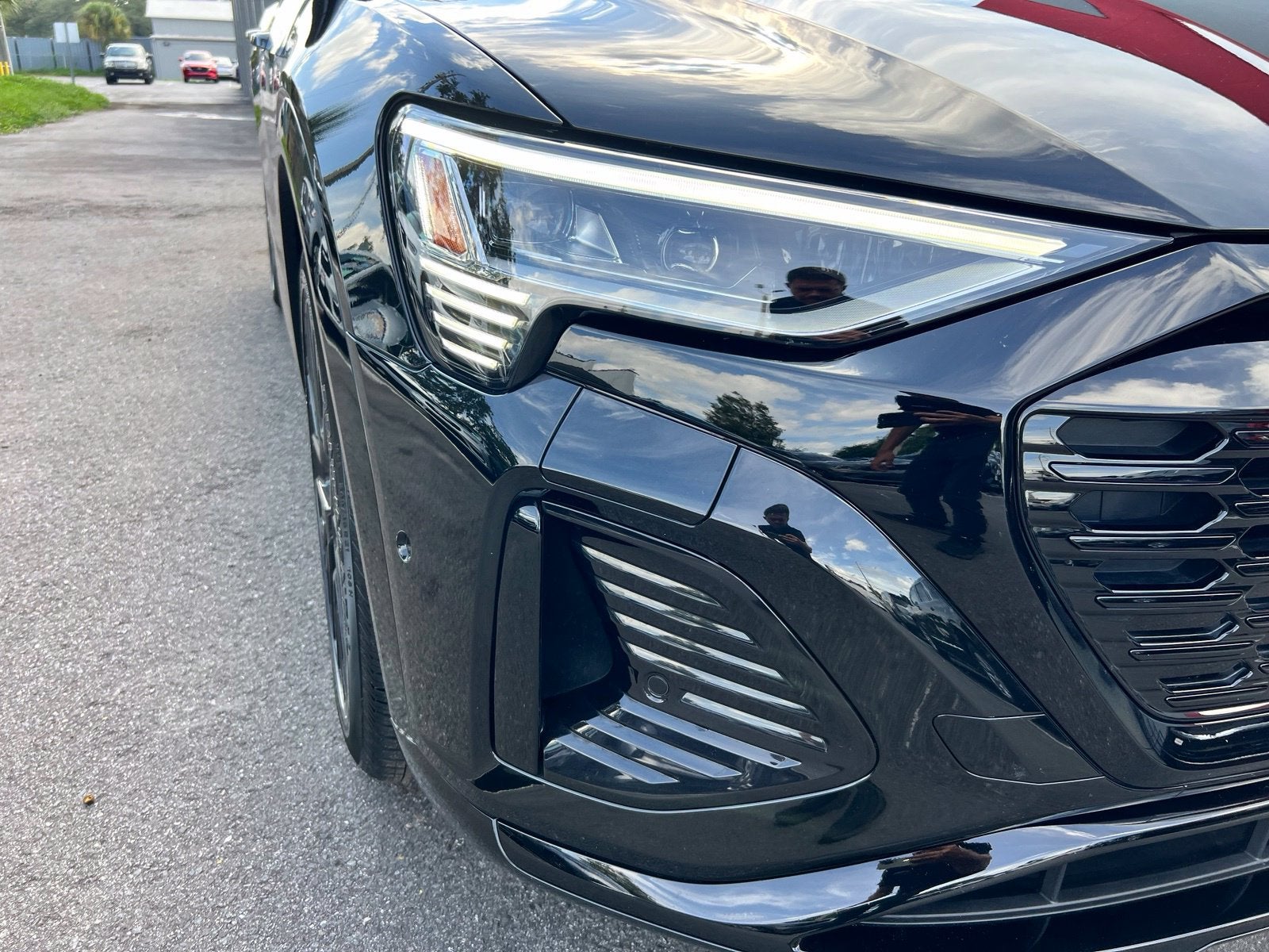 2024 Audi Q8 e-tron Prestige quattro