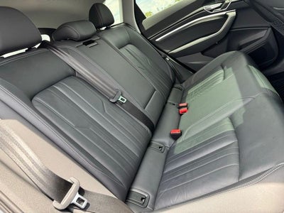 2022 Audi e-tron Premium quattro