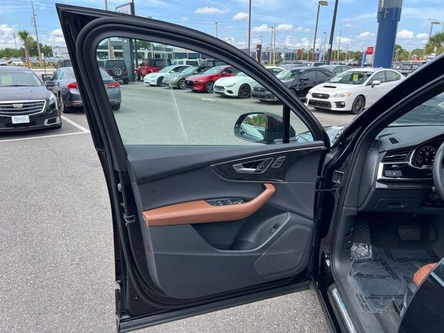 2021 Audi Q7 55 Premium quattro