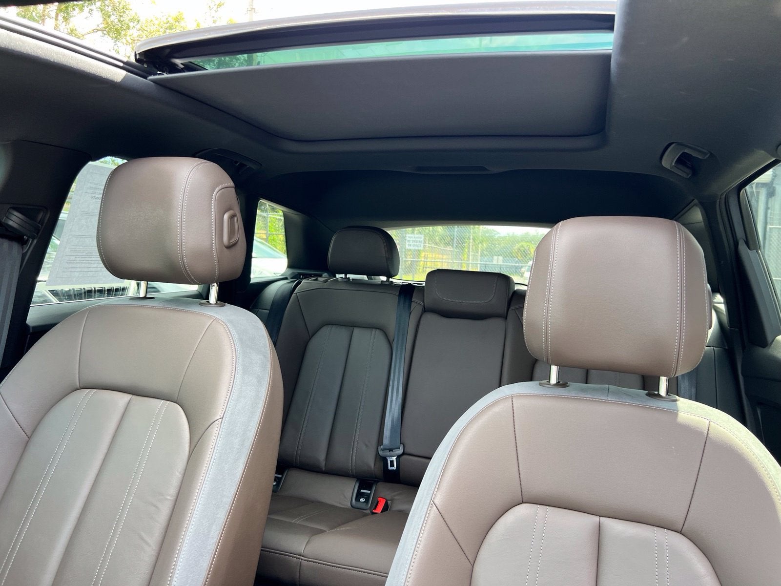 2024 Audi Q4 e-tron Premium Plus