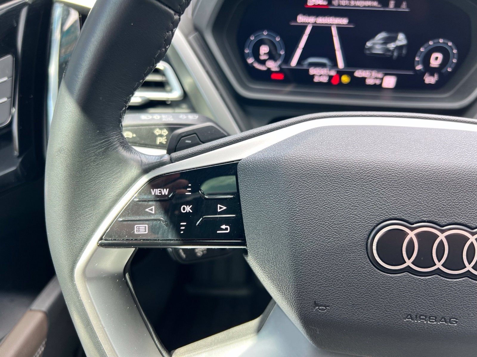 2024 Audi Q4 e-tron Premium Plus