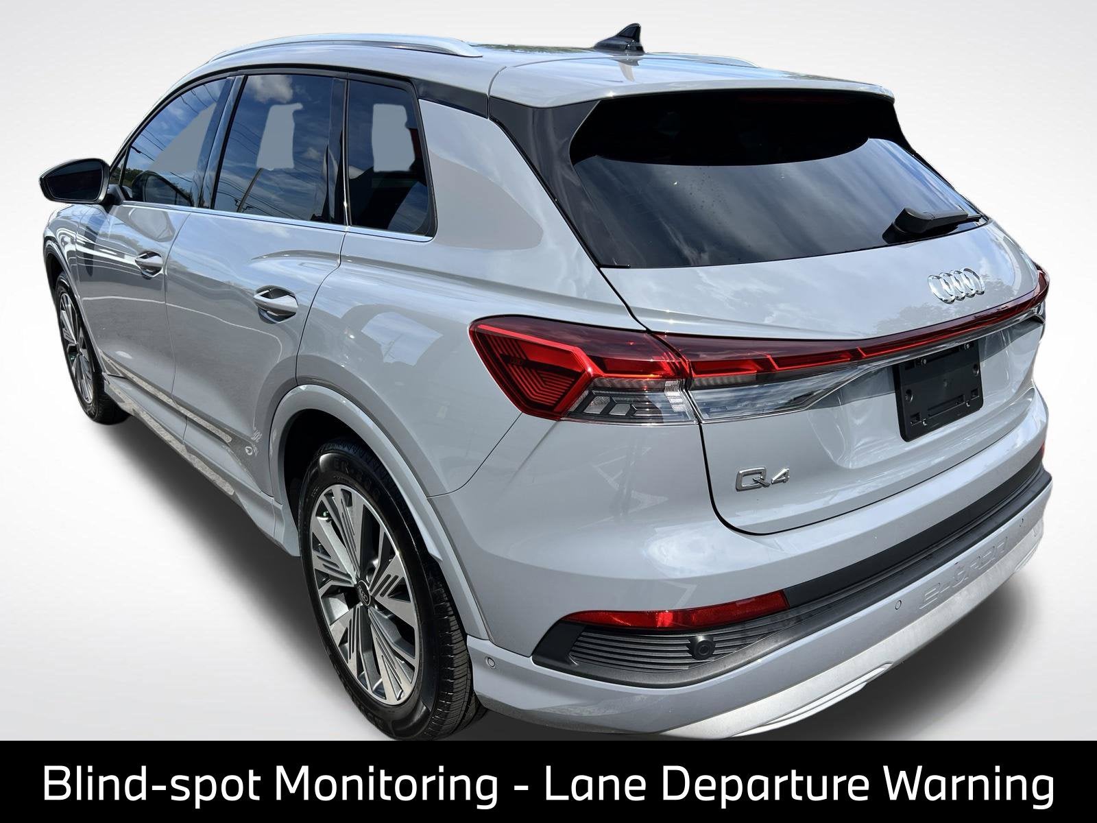 2024 Audi Q4 e-tron Premium Plus