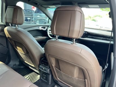 2024 Audi Q4 e-tron Premium Plus