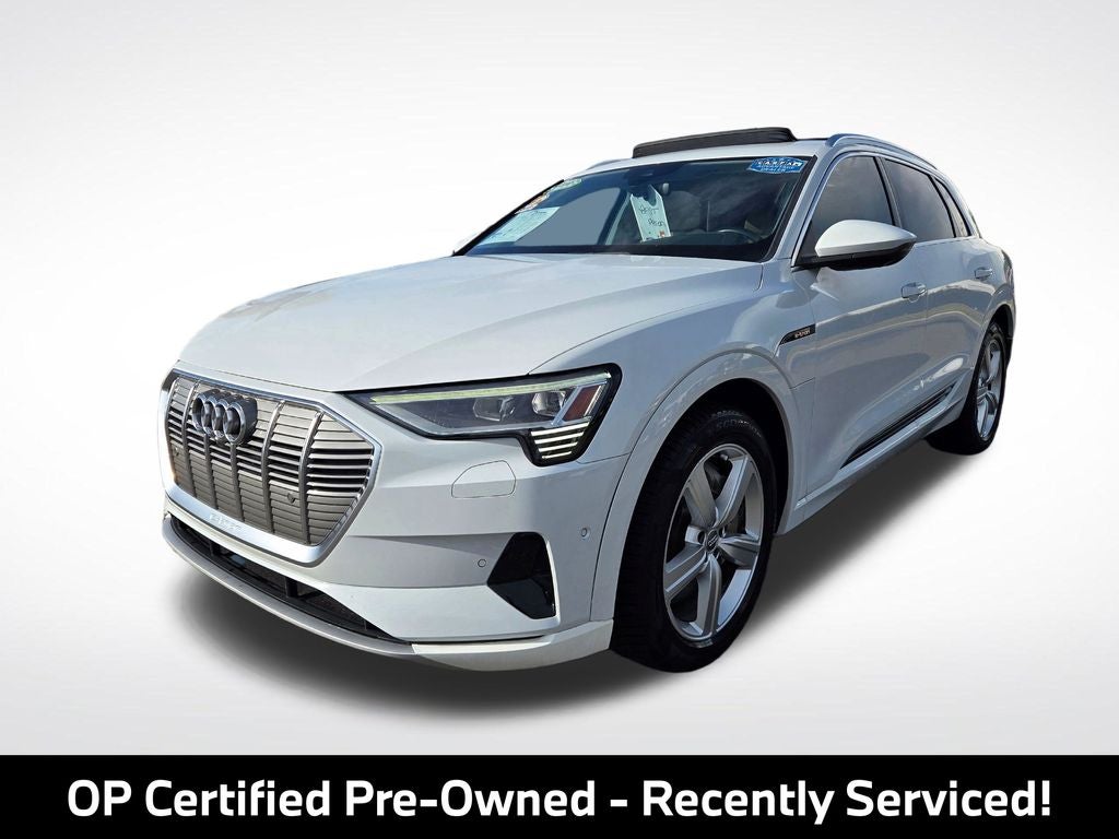 2019 Audi e-tron Premium Plus quattro