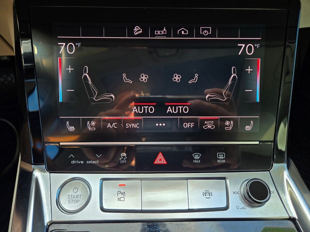 2019 Audi e-tron Premium Plus quattro