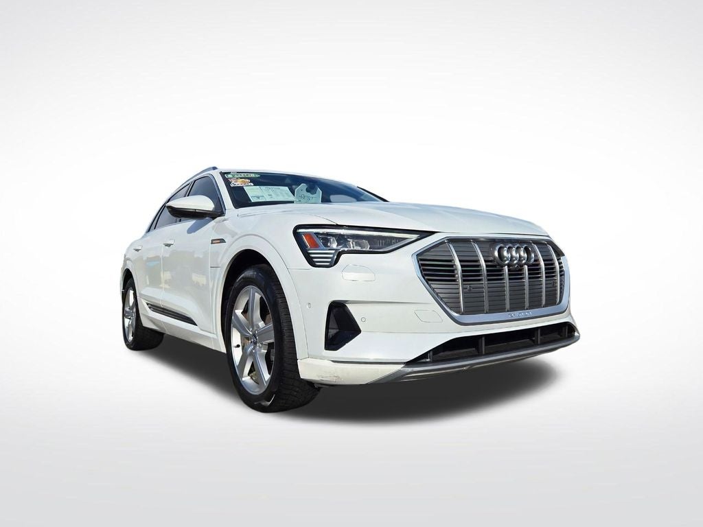 2019 Audi e-tron Premium Plus quattro